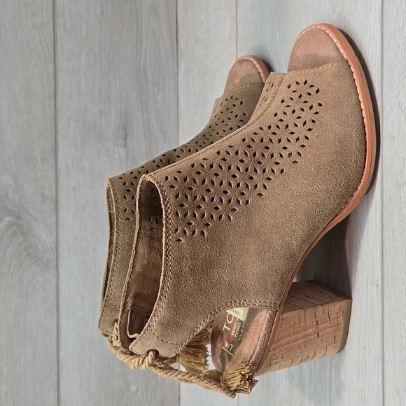 Toms Women Elba Seville Ankle Leather Ties Back open toe heels boots shoes 7 - Picture 3 of 12